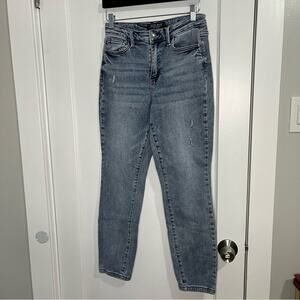Judy Blue straight leg jeans